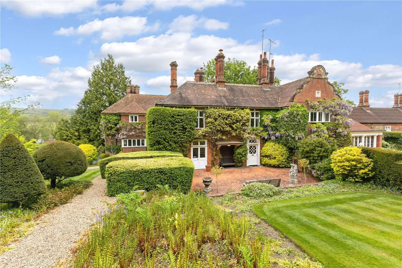 4 bed house for sale — Chenies, Rickmansworth, Buckinghamshire, WD3 6EU