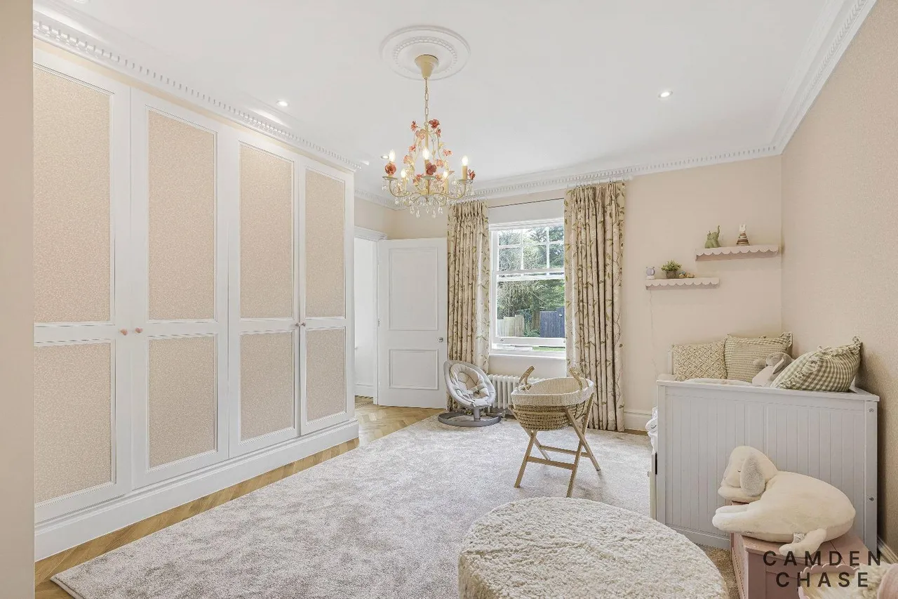 Oaklands Road, Totteridge, London, N20 8BA, photo 21