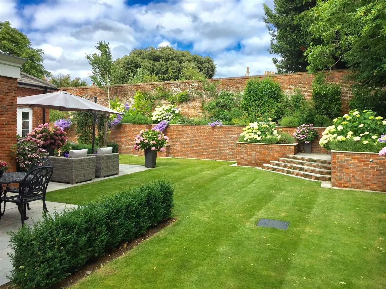 The Close, Odiham, RG29, photo 14