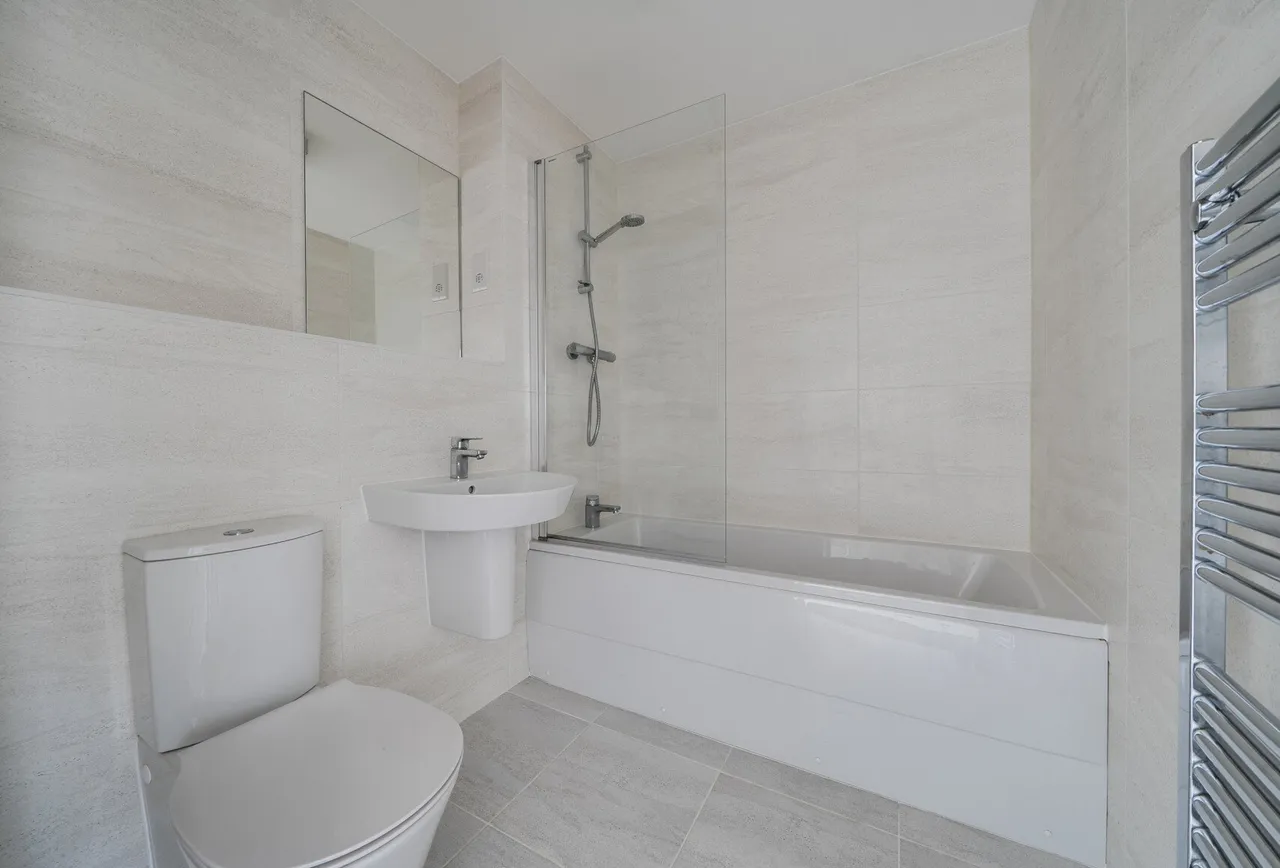 Jenkins Way, Gloucestershire, Frenchay, BS16 2NS, photo 12