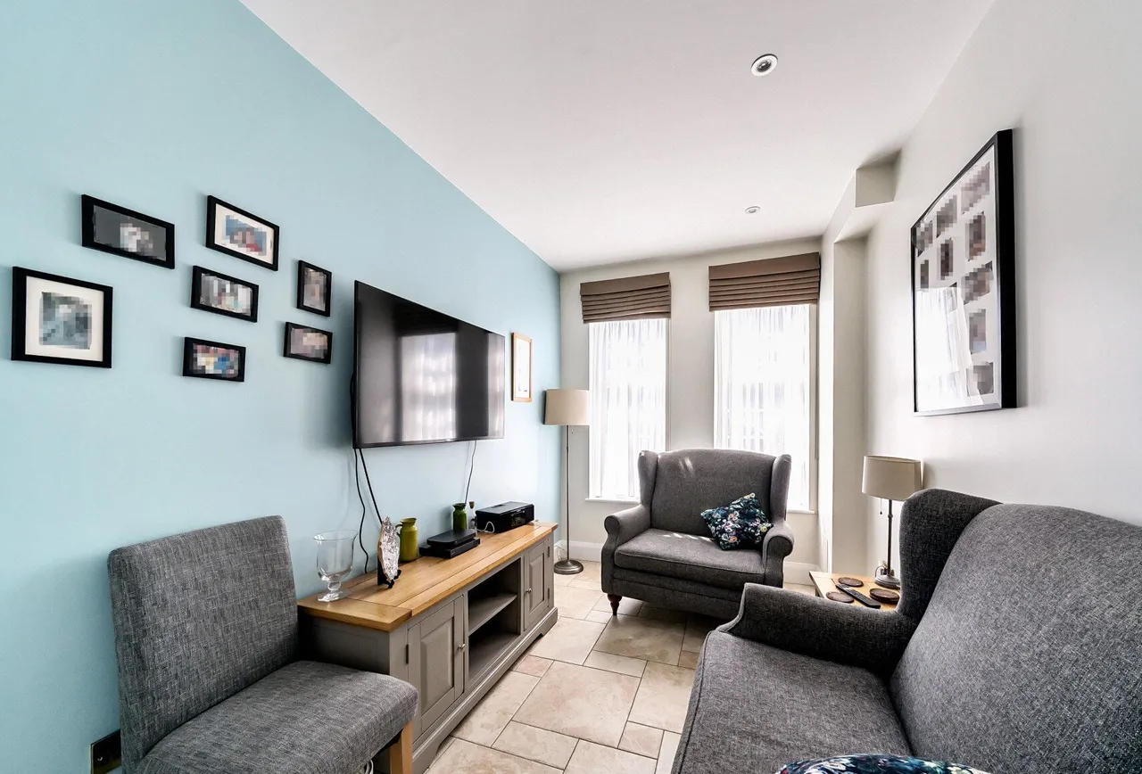Fryent Way, Kingsbury, NW9 9SL, photo 4