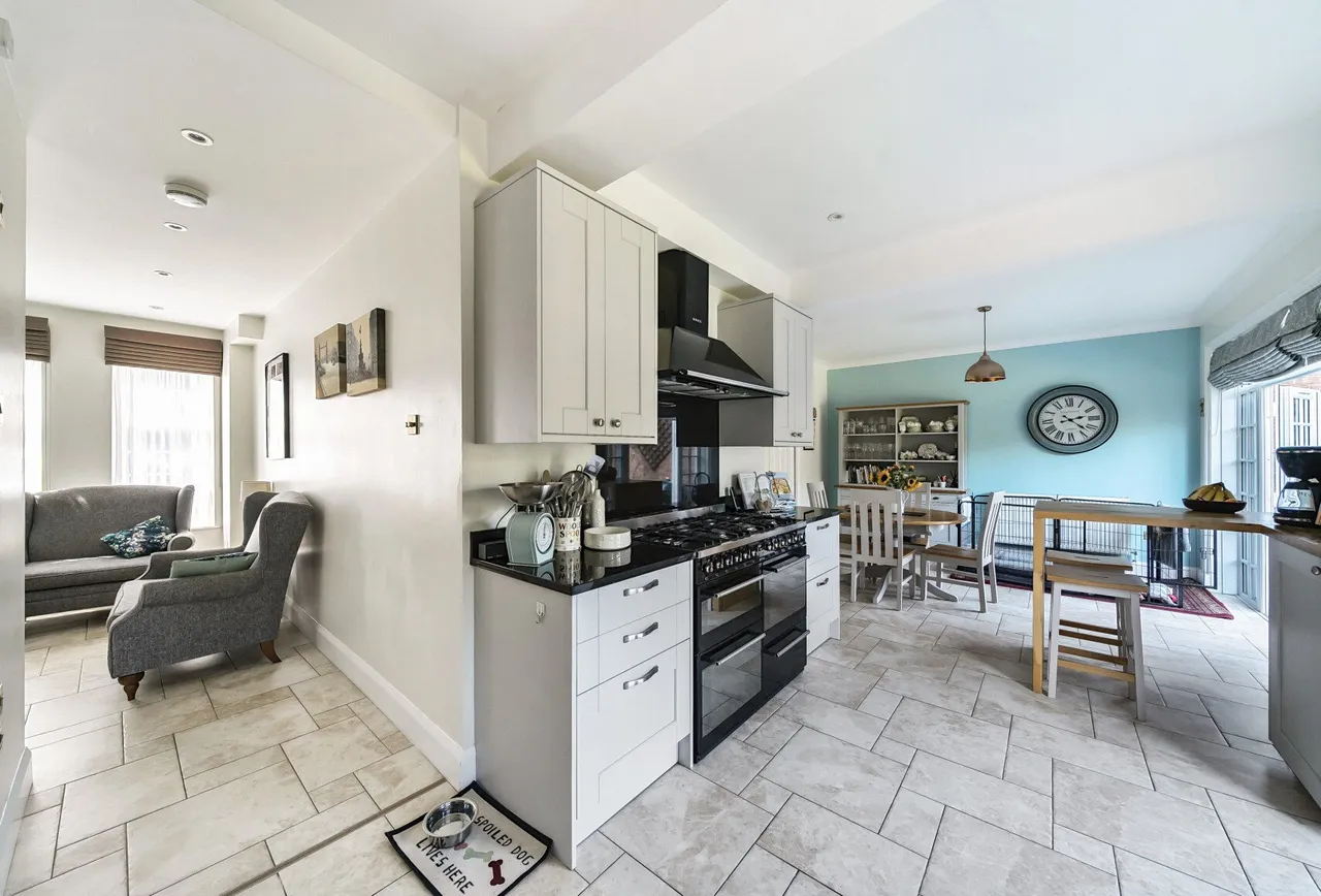 Fryent Way, Kingsbury, NW9 9SL, photo 10