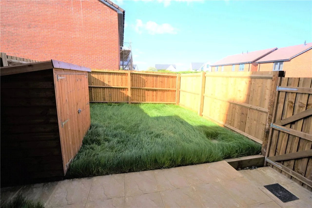 Shrub Leaze, Stoke Gifford, BS34, photo 11