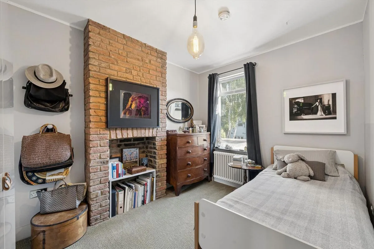 Cochrane Road, London, SW19, photo 15