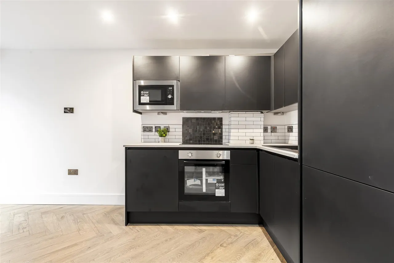 Upper Richmond Road West, East Sheen, SW14, photo 3
