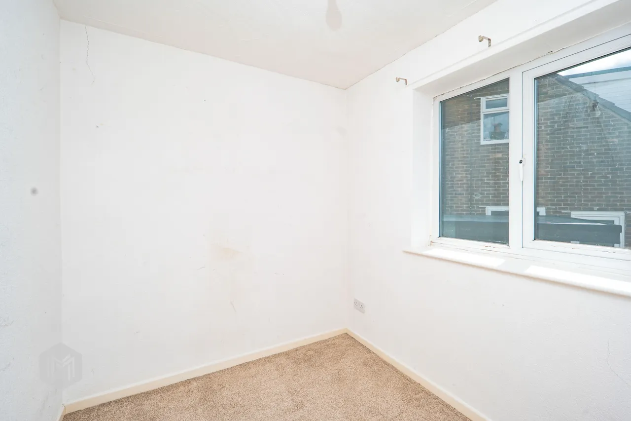 Bramhall Avenue, Bolton, BL2 4EU, photo 8
