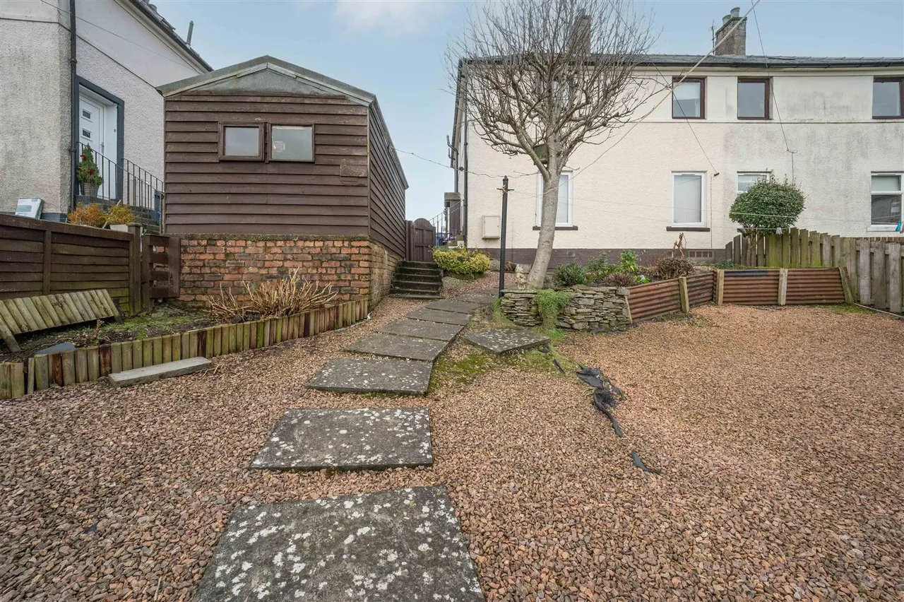 Dronley Terrace, Muirhead, photo 12