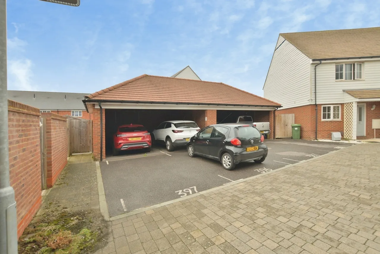 Harrier Drive, Ashford, TN25, photo 17