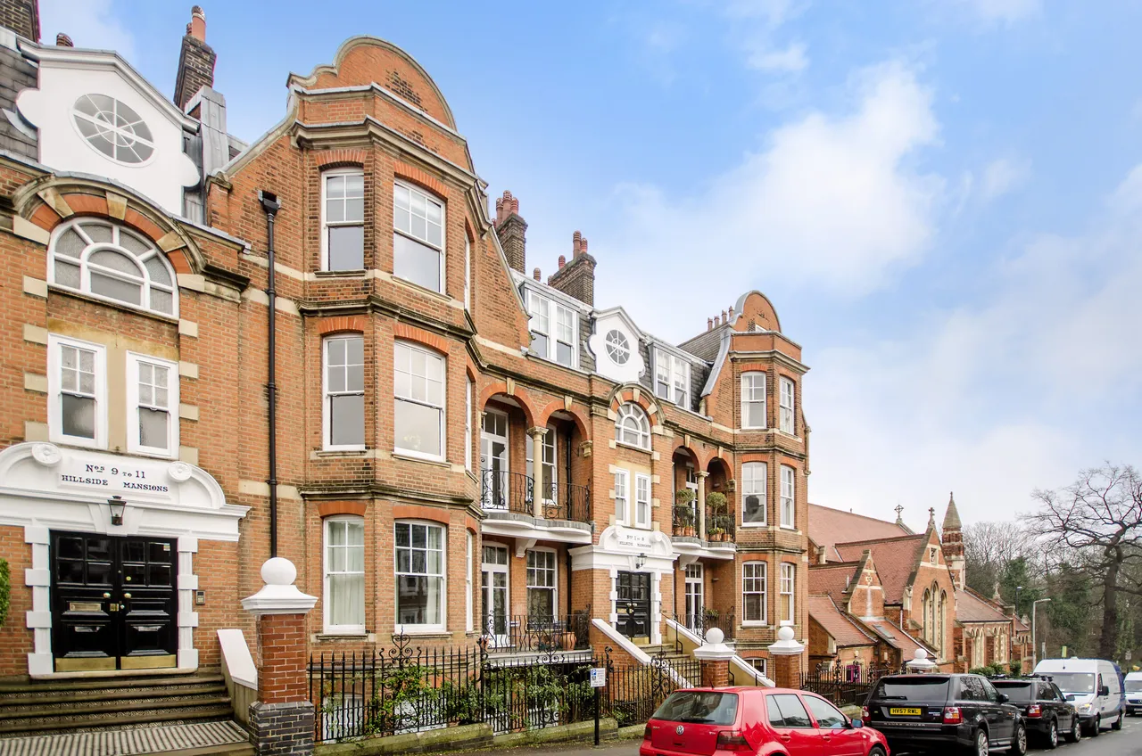 1 Hillside Mansions, Jacksons Lane, London, photo 6