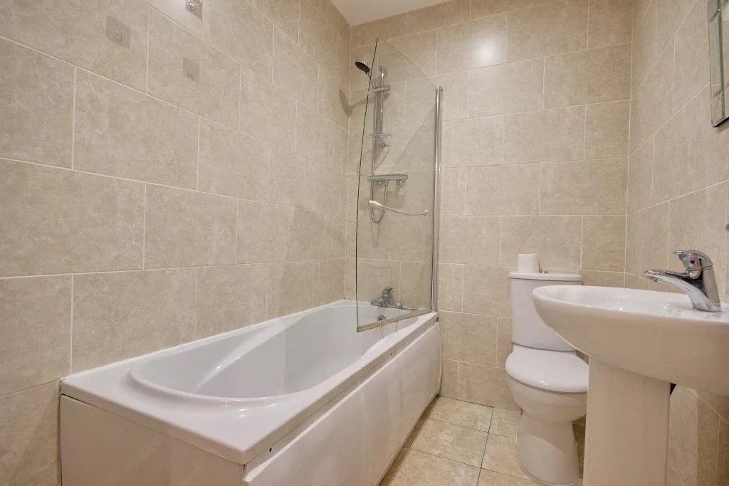 Brigg Road, Barton-Upon-Humber, photo 7