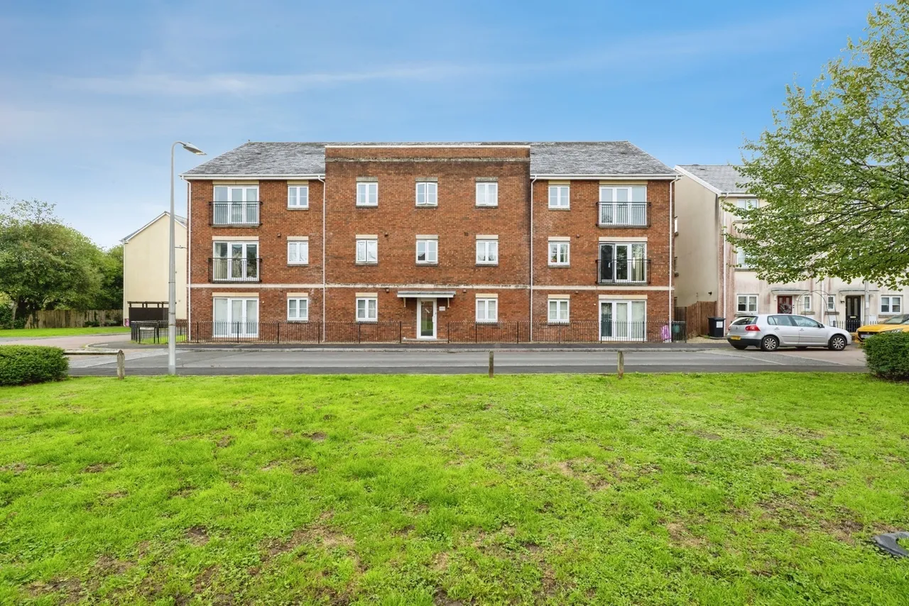 Clayton Drive, Pontarddulais, SA4, photo 14
