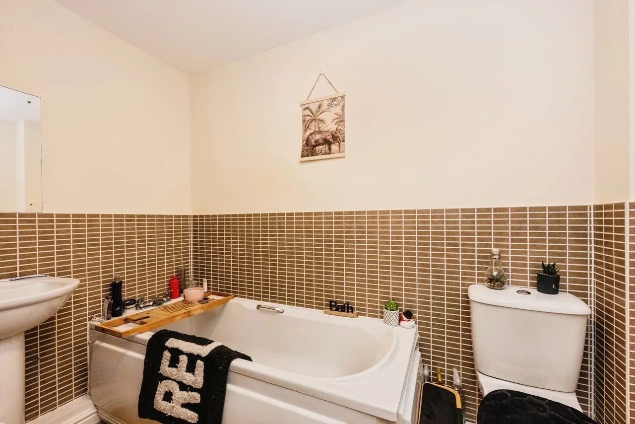 Clayton Drive, Pontarddulais, SA4, photo 4