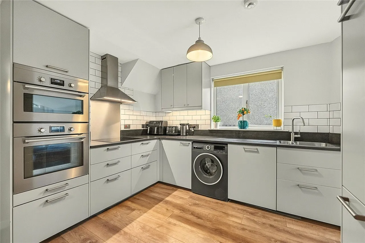 Baberton Mains Loan, Edinburgh, EH14, photo 9