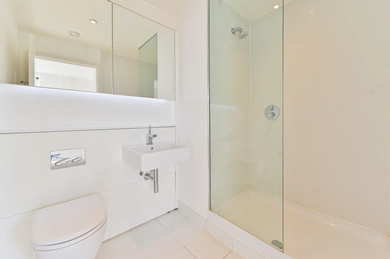 London, SW4, photo 8