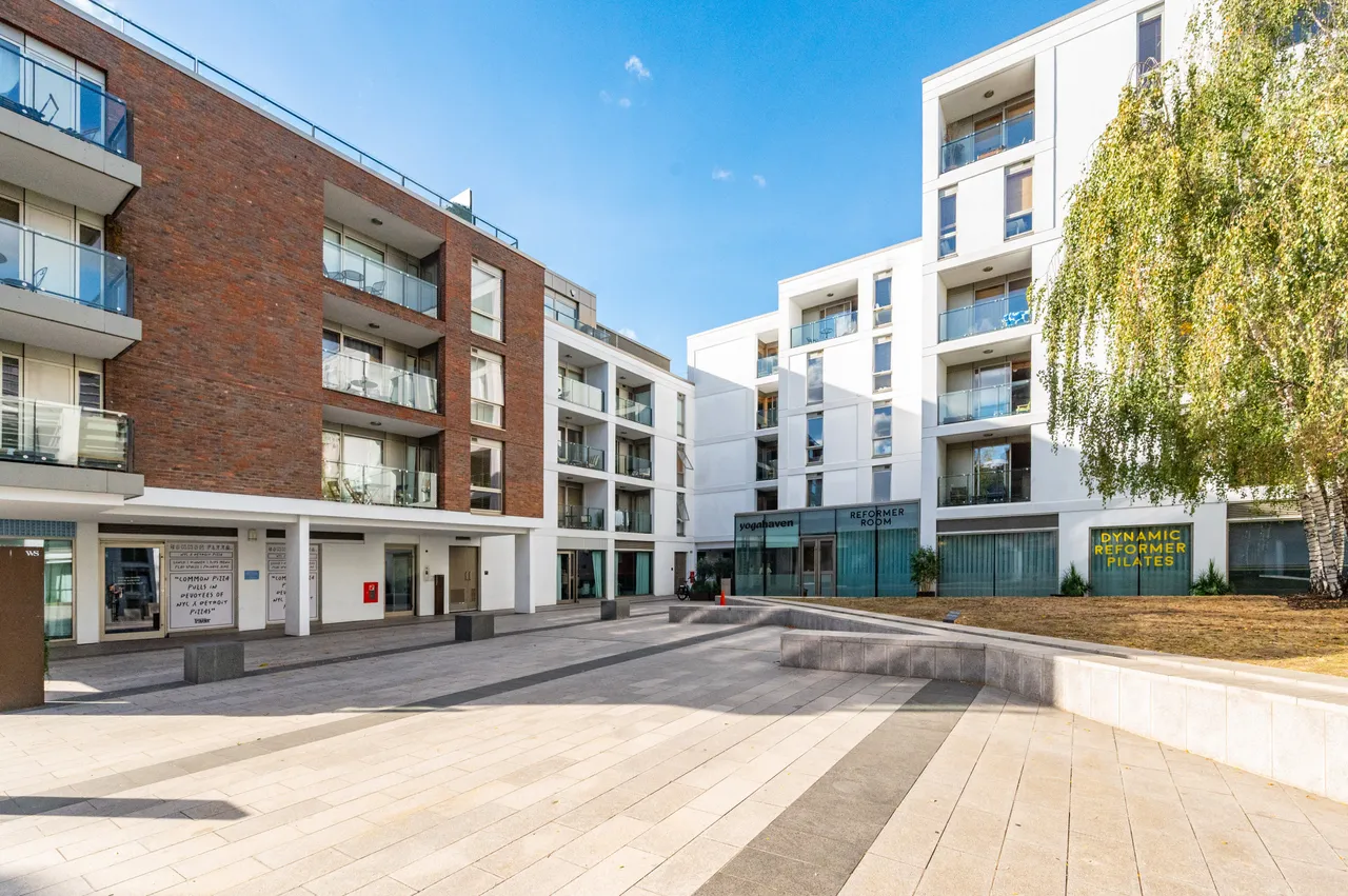 London, SW4, photo 10
