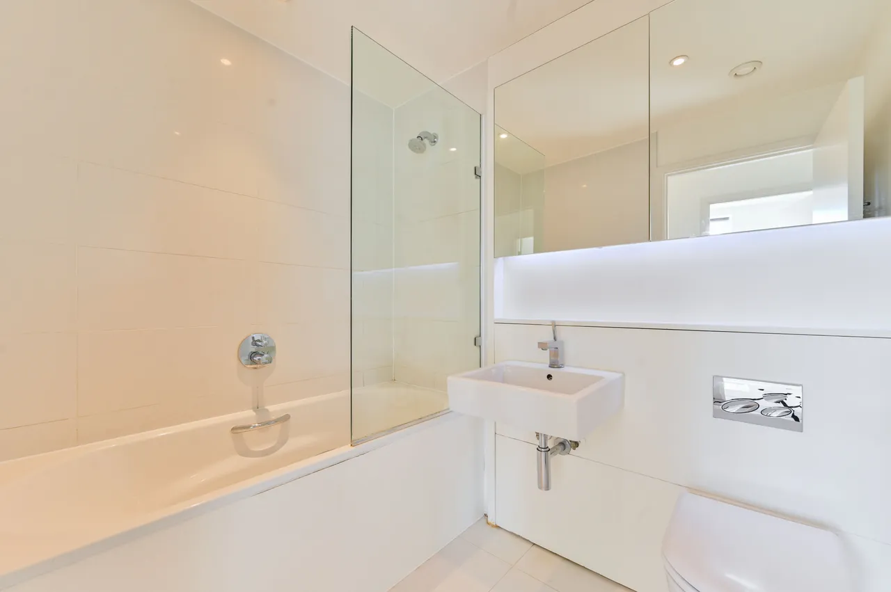 London, SW4, photo 7
