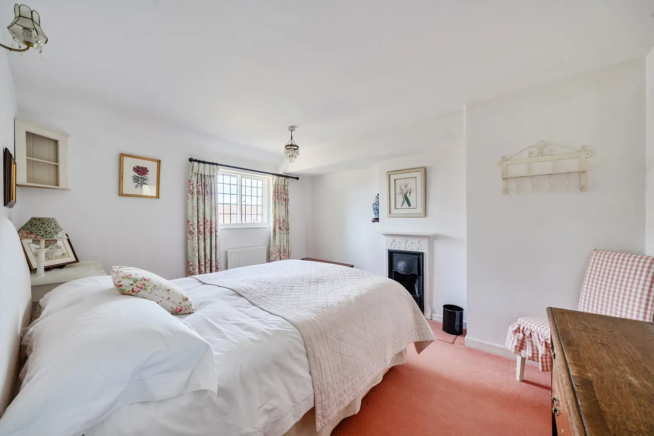 Mulberry Cottage, Tunworth, Basingstoke, RG25 2NB, photo 12