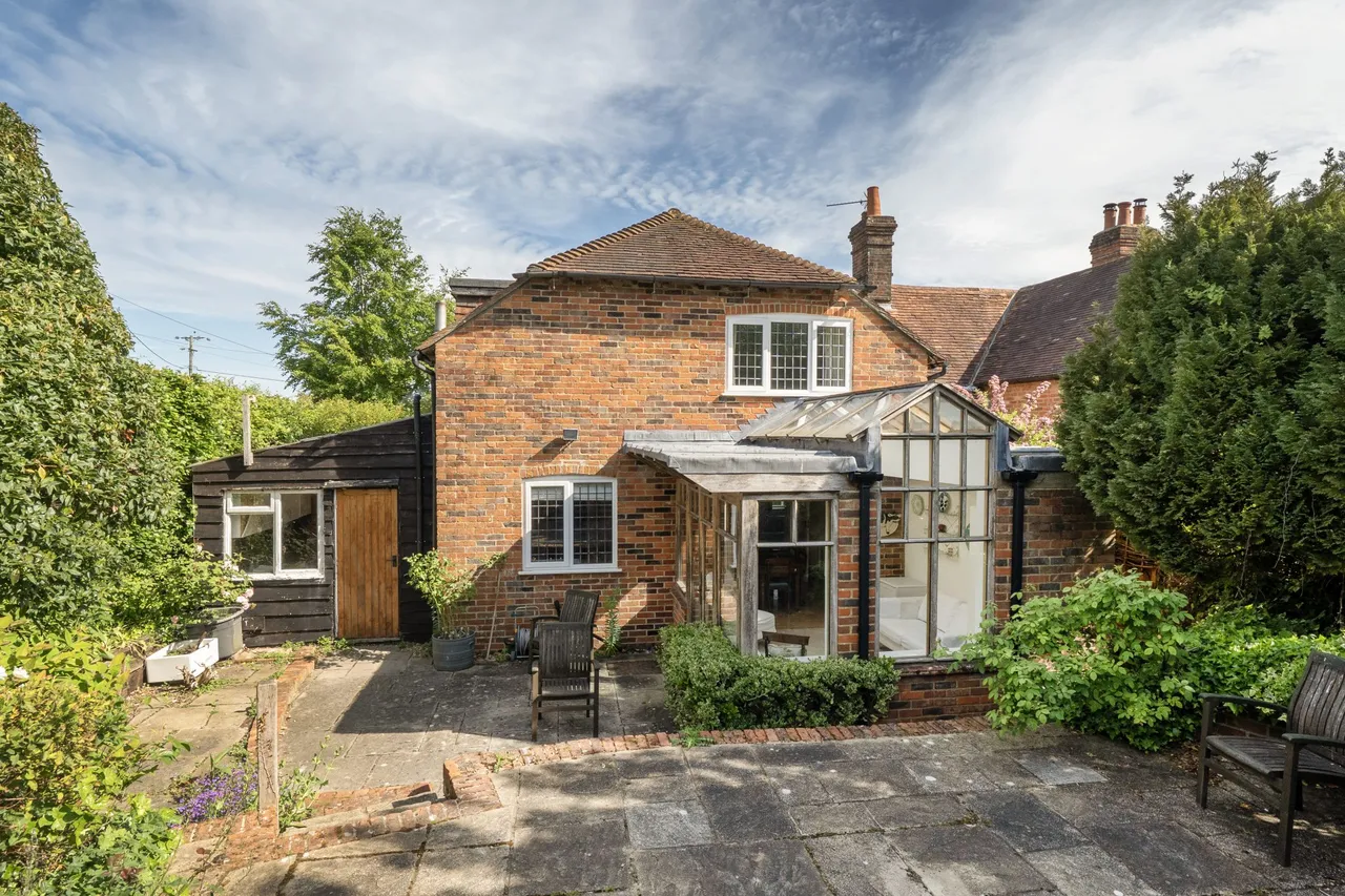 Mulberry Cottage, Tunworth, Basingstoke, RG25 2NB, photo 16