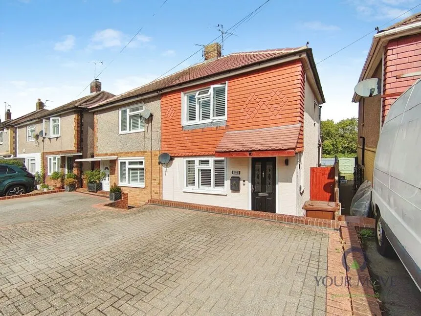 2 bed house for sale — Crestway, Chatham, Kent, ME5