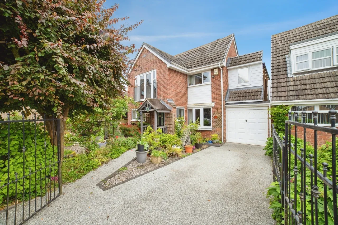 Abington Avenue, Sutton-in-Ashfield, Nottinghamshire, NG17, photo 2