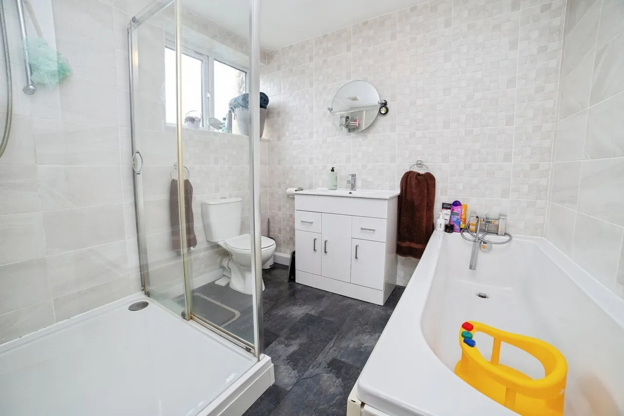 Abington Avenue, Sutton-in-Ashfield, Nottinghamshire, NG17, photo 17