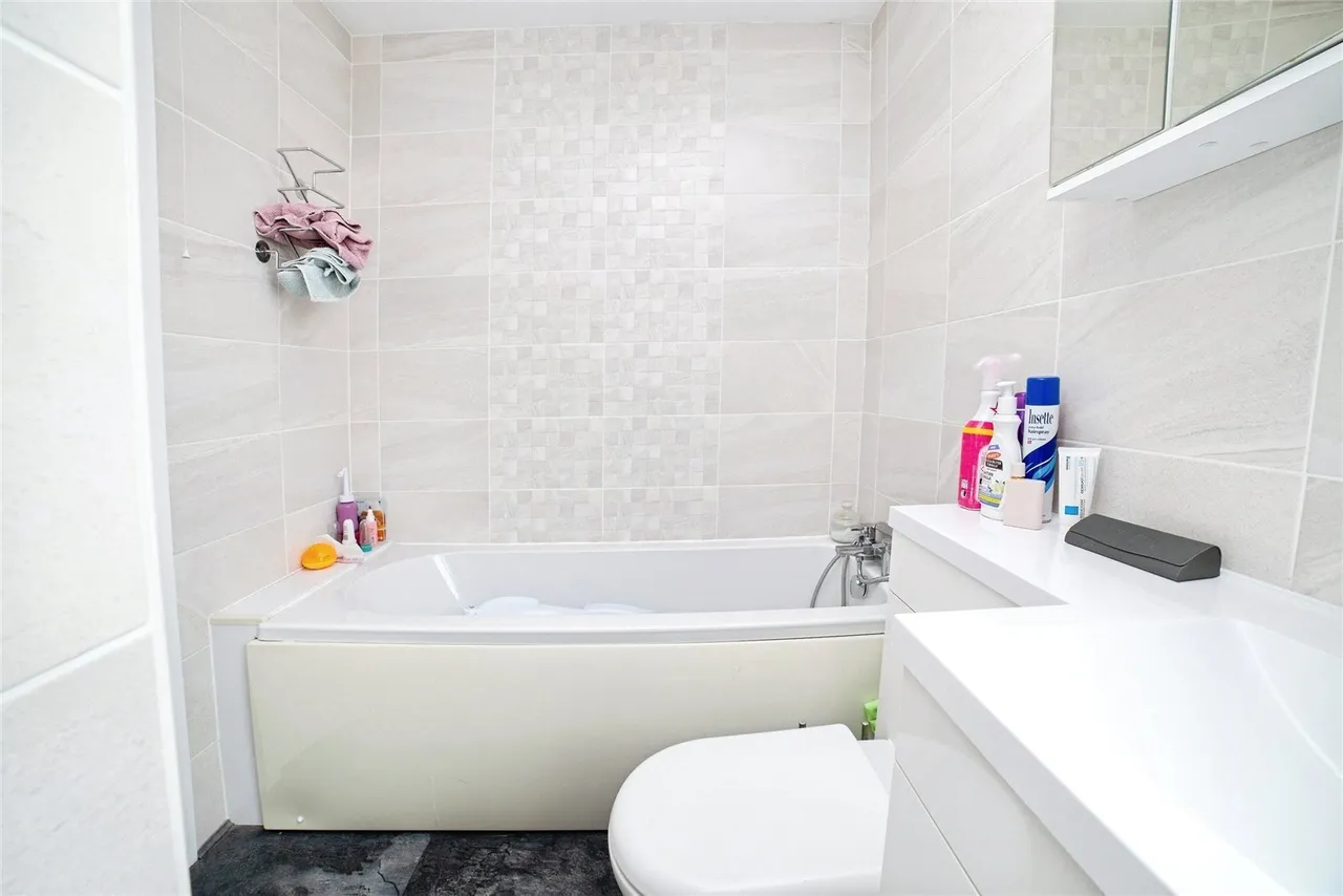Abington Avenue, Sutton-in-Ashfield, Nottinghamshire, NG17, photo 14