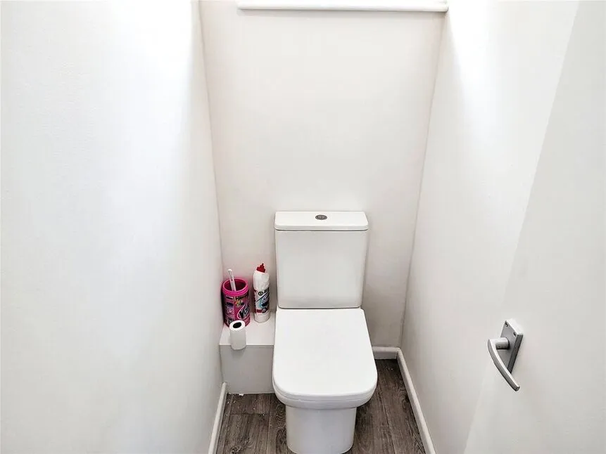 Solway Drive, Sutton Hill, TF7, photo 10