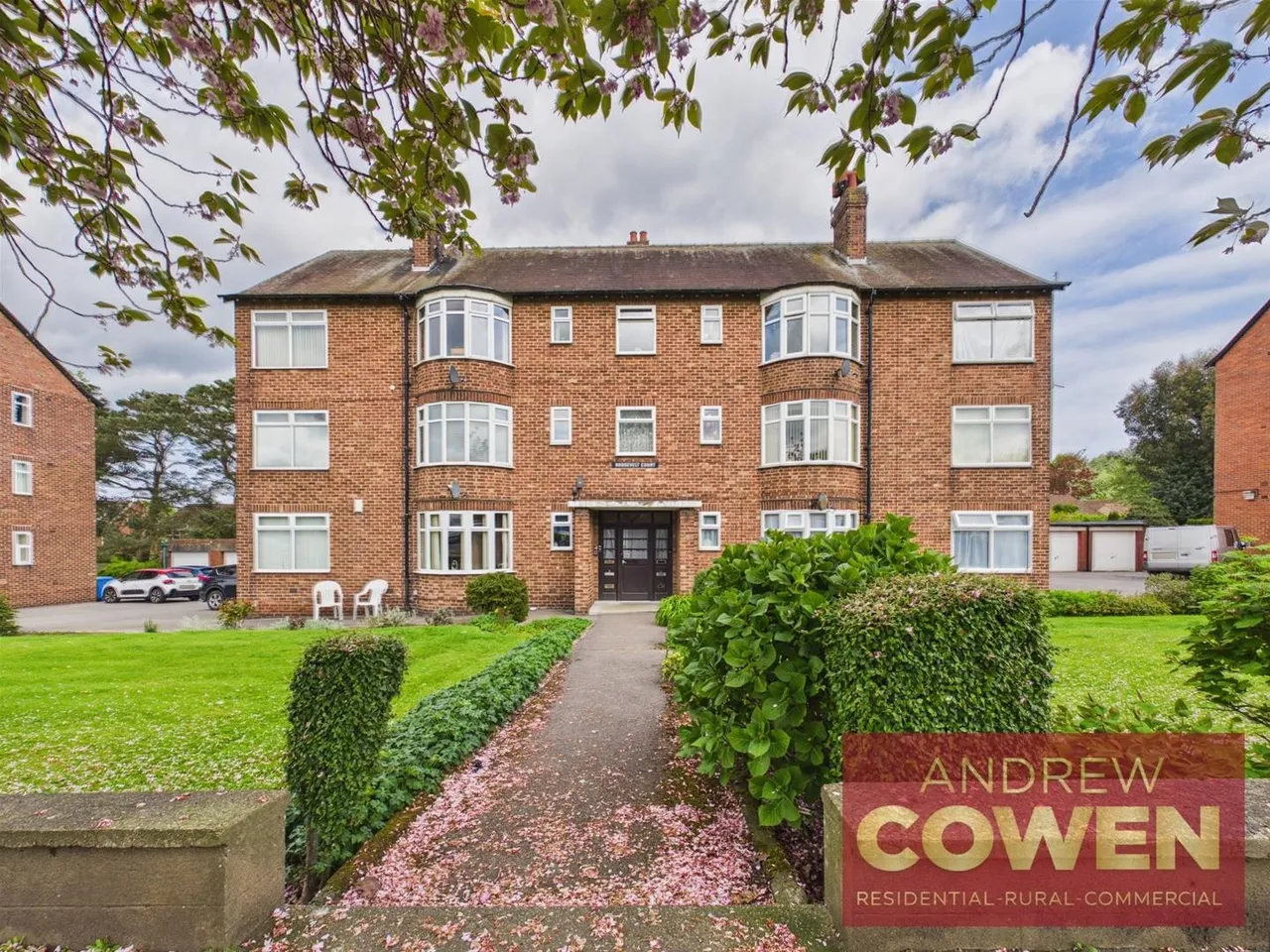 2 bed flat for sale — Sandybed Lane, Scarborough YO12 5LN