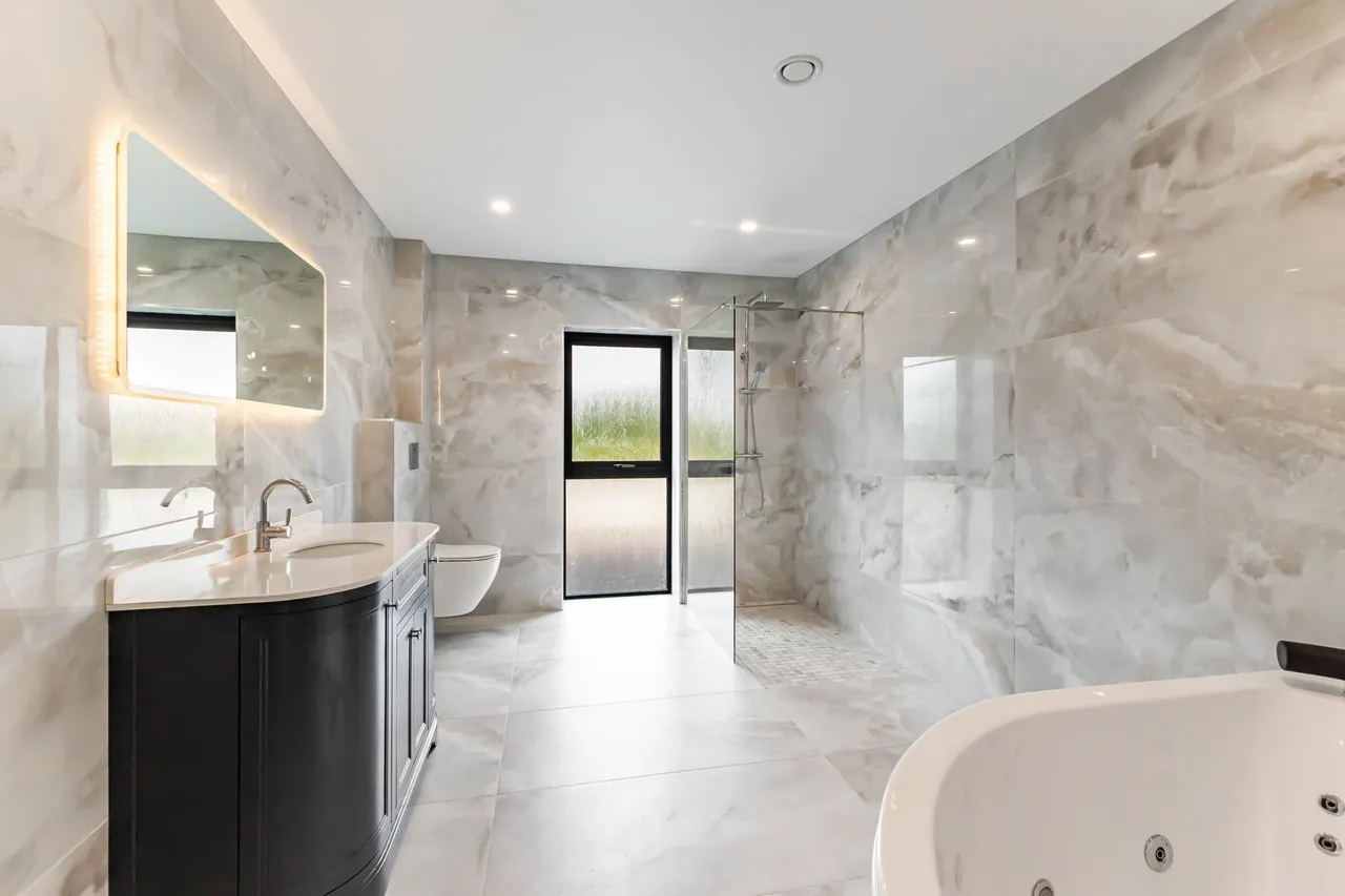 Old Moira Road, Glenavy, BT29, photo 11