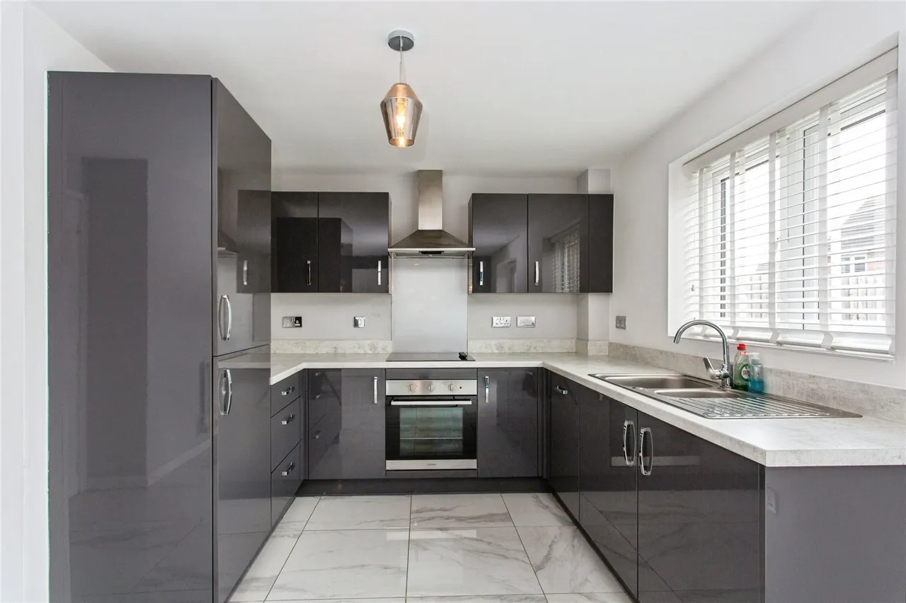 Goldcrest Avenue, Farington Moss, PR26, photo 5