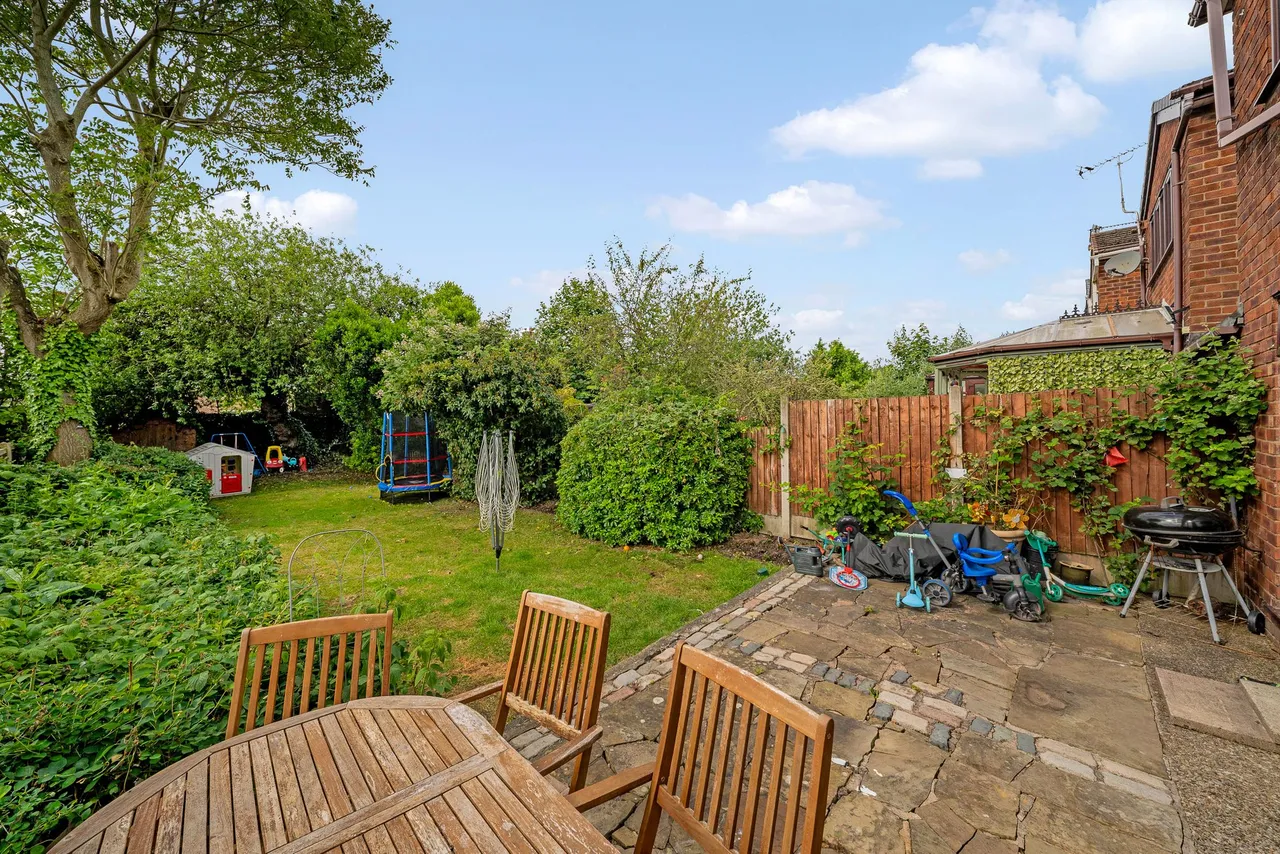 Belmont Road, Widnes, Widnes, WA8 3JB, photo 2