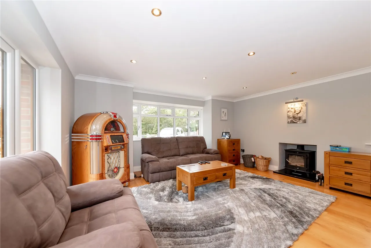 Pound Farm Lane, Ash Green, GU12 6EH, photo 19