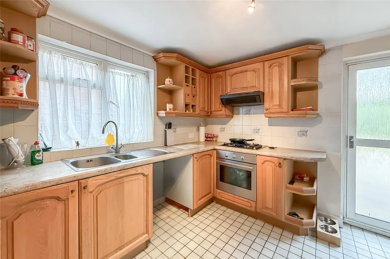 Rodney Avenue, St. Albans, Hertfordshire, AL1 5SU, photo 3