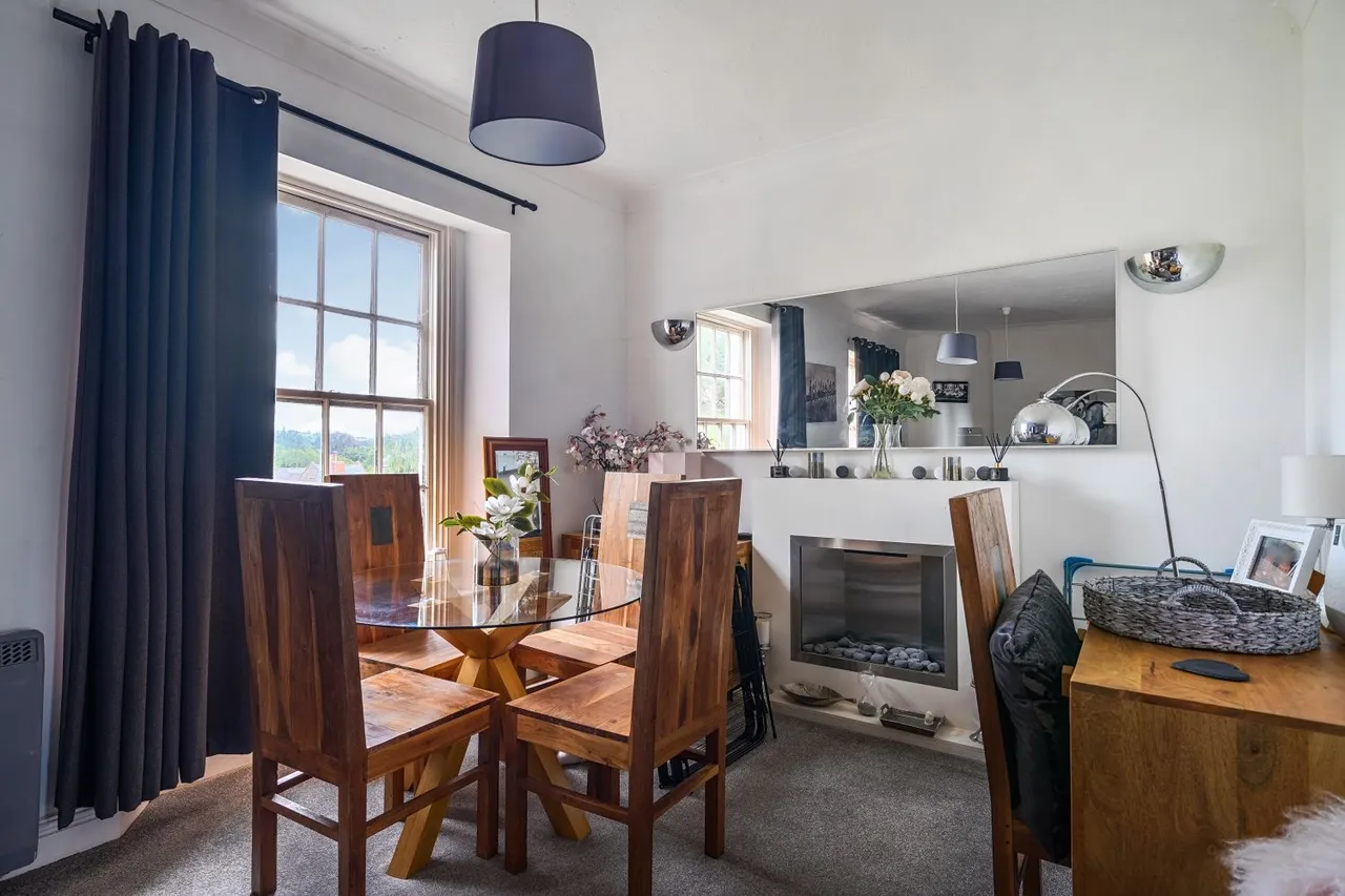 Barbican Terrace, Barnstaple, EX32, photo 8