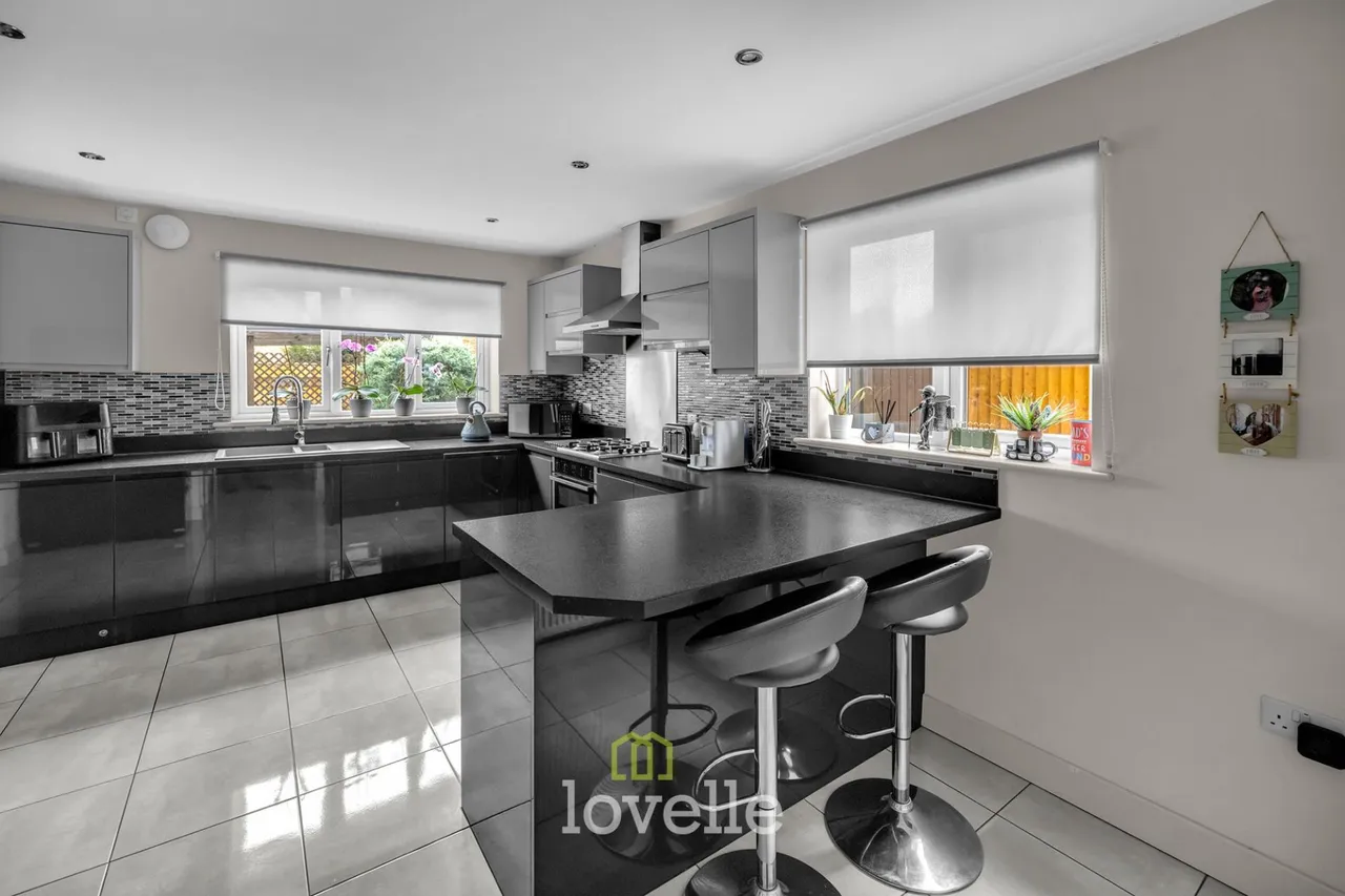 Bellflower Road, Grimsby, DN33, photo 8