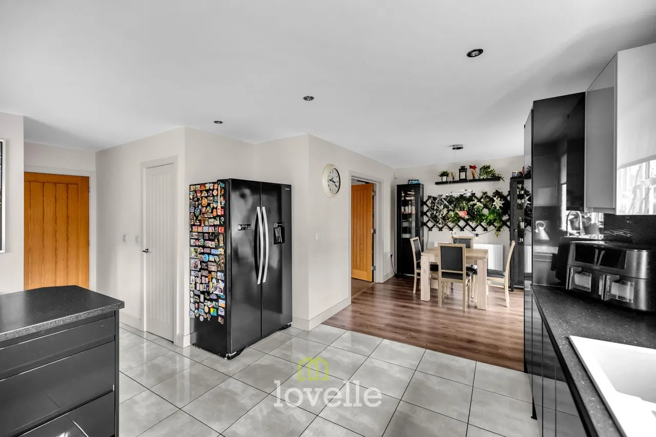 Bellflower Road, Grimsby, DN33, photo 10