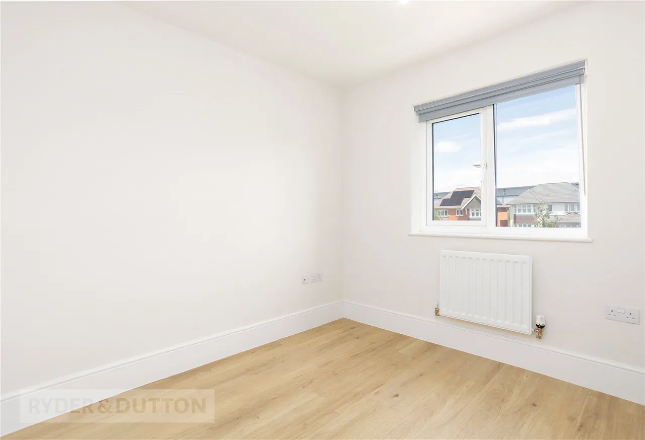Horton Close, Chadderton, OL9, photo 20