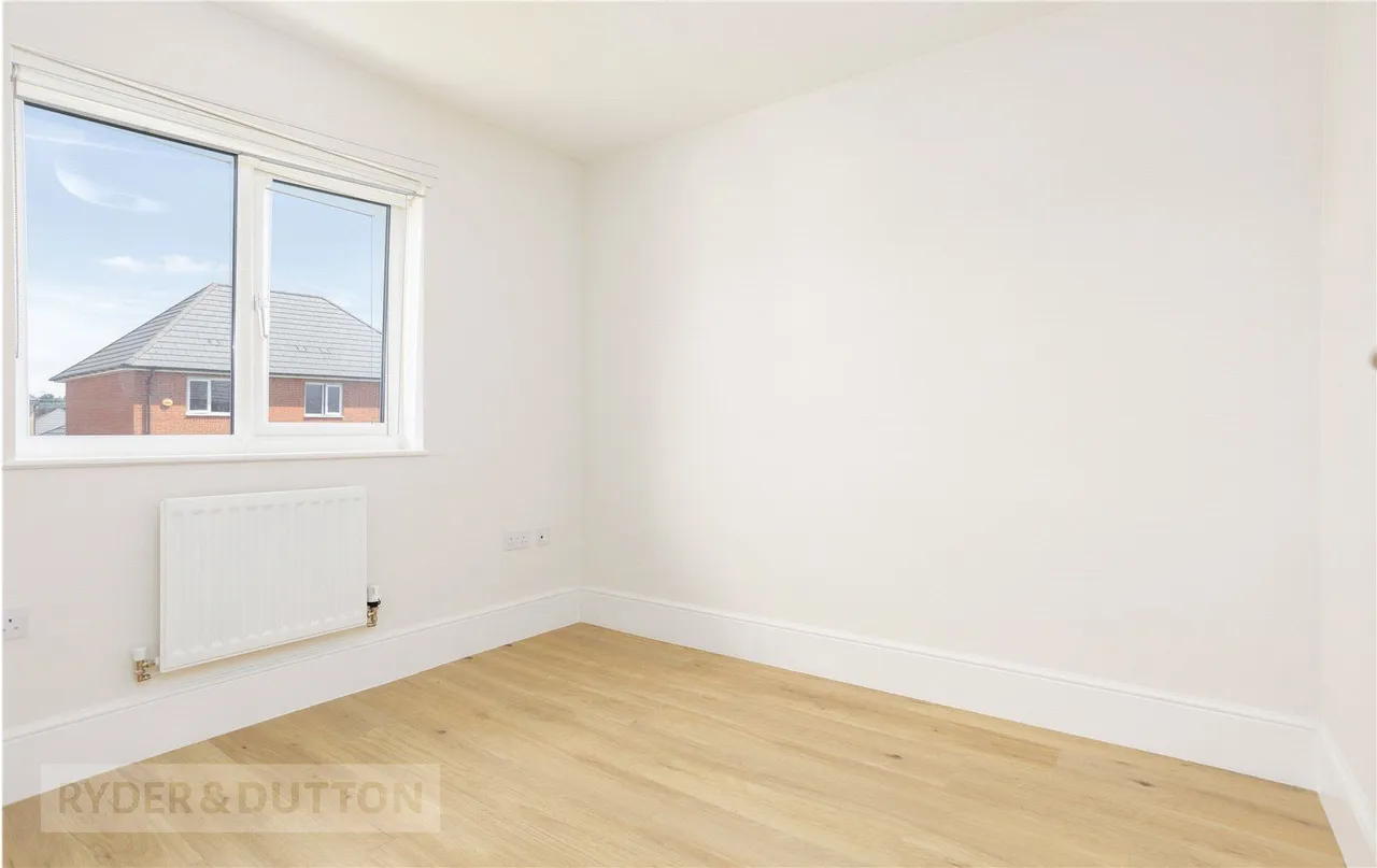 Horton Close, Chadderton, OL9, photo 18
