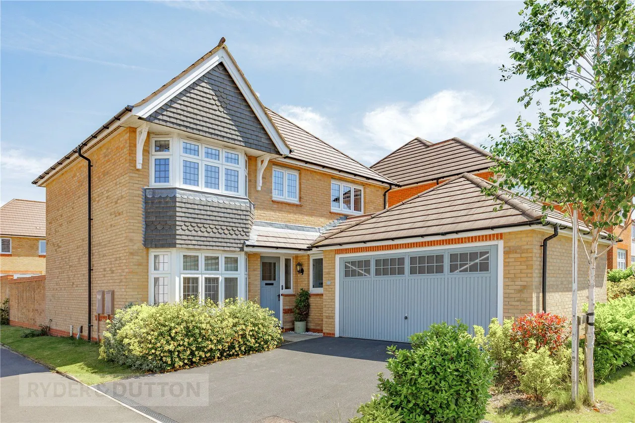 4 bed house for sale, Horton Close, Chadderton, OL9