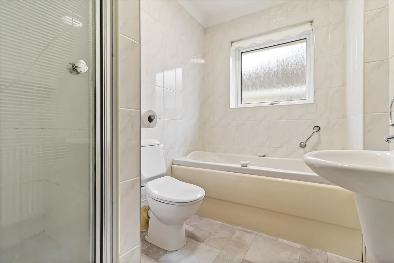 Harwood Avenue, Goring-By-Sea, Worthing, photo 12