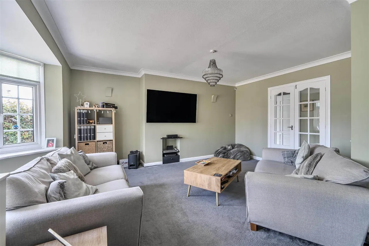 Foads Hill, Cliffsend, Ramsgate, Kent, CT12 5EN, photo 24