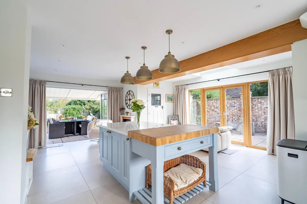 Stamford Brige Road, Sand Hutton, YO41, photo 9