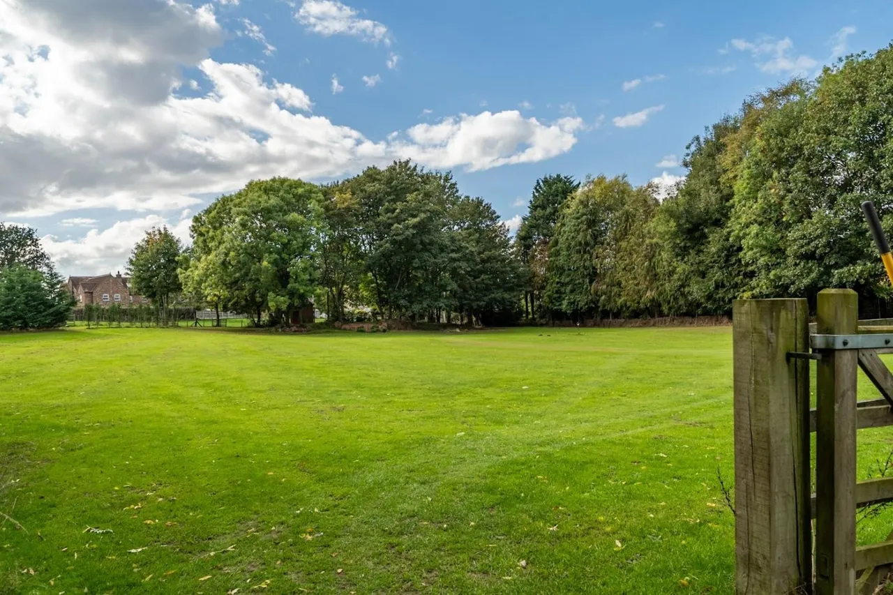 Stamford Brige Road, Sand Hutton, YO41, photo 34
