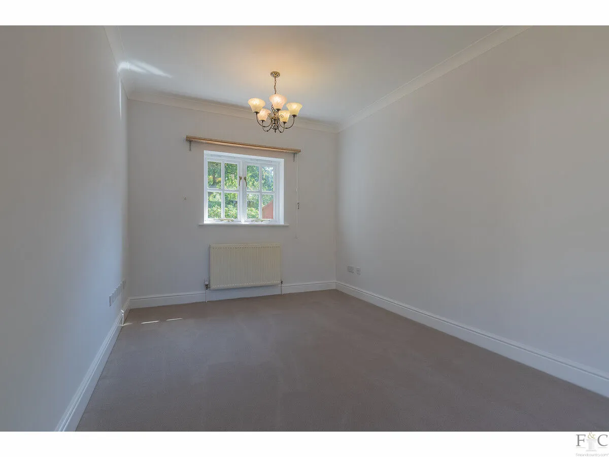 Carlton Gardens, Great Glen, LE8, photo 11