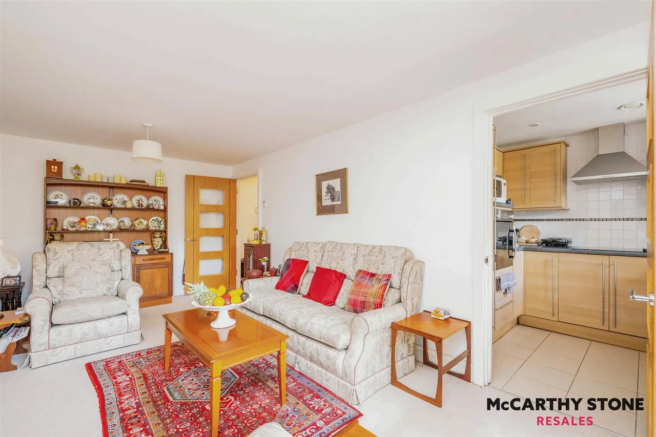 Meadowside, Storrington, RH20, photo 9