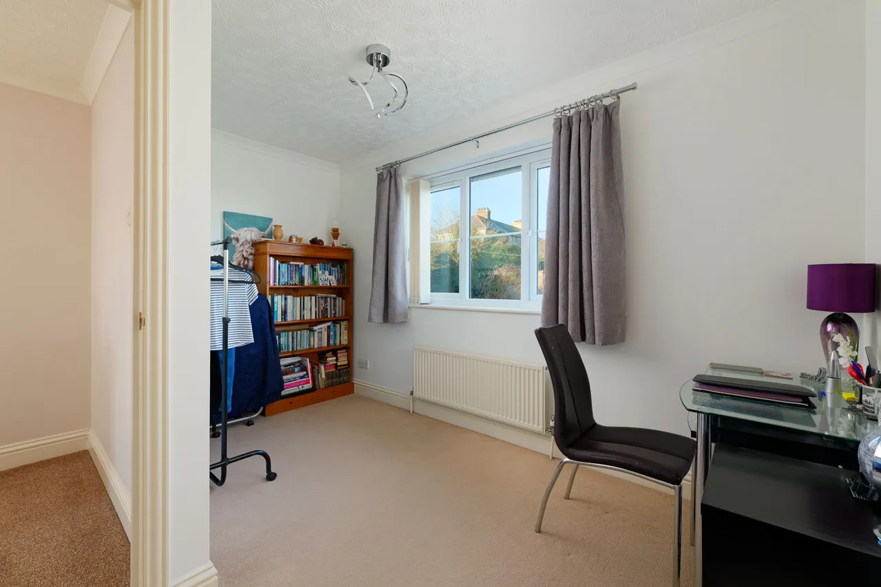 St. Marys Close, Etchinghill, CT18, photo 8