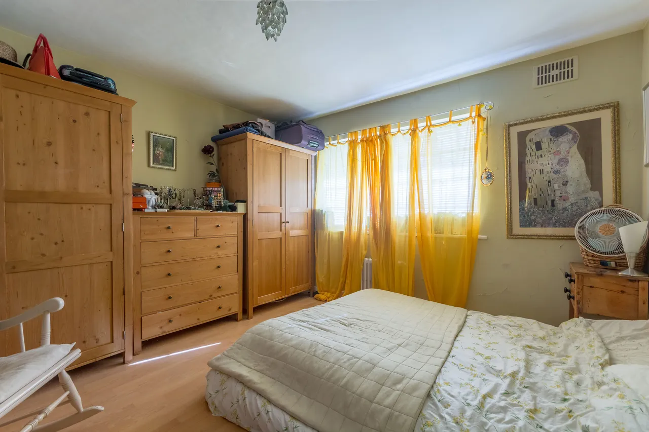 17 Ealing Village, London, photo 5