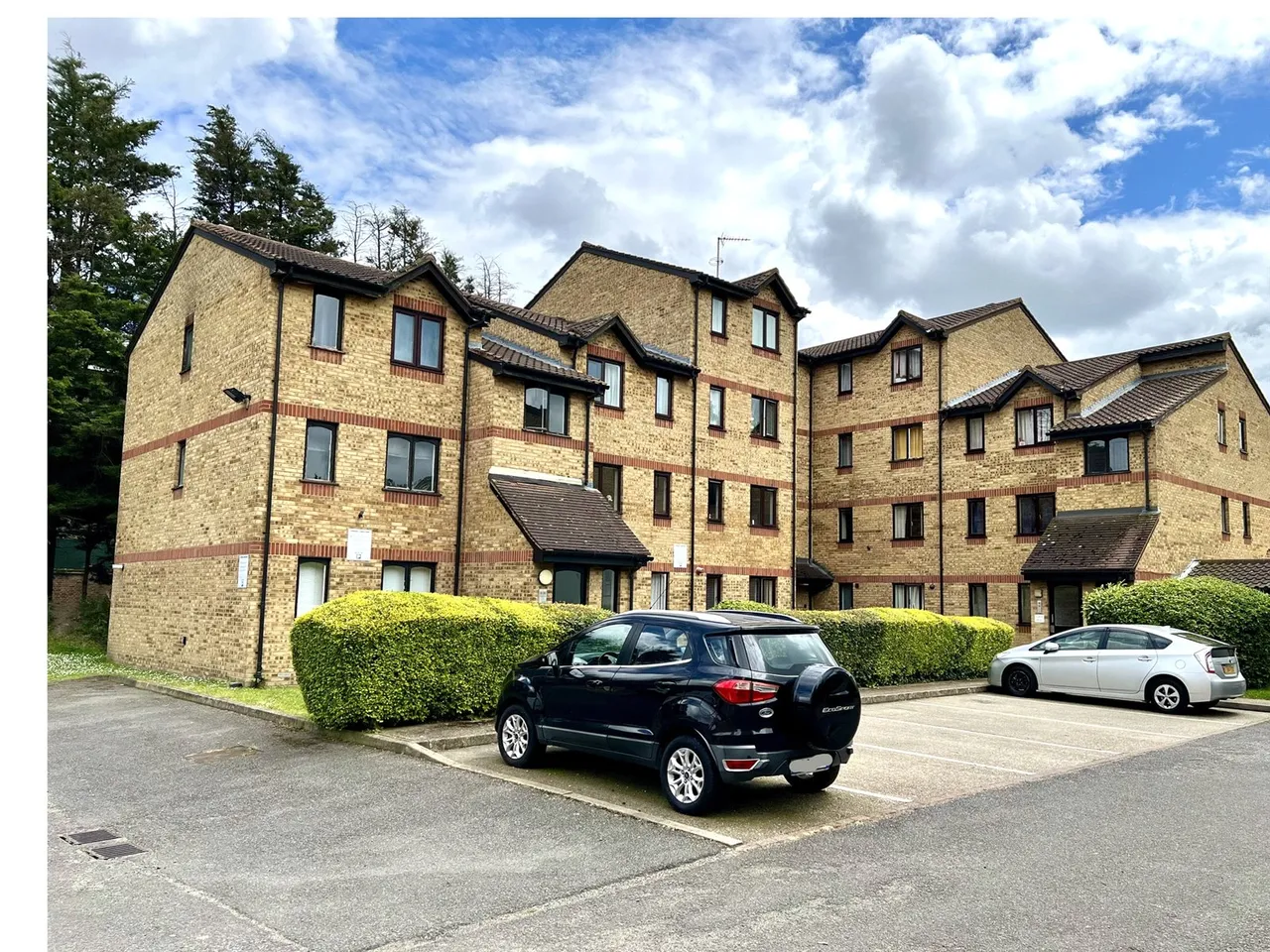 2 bed flat for sale, Samuel Close, London, SE14