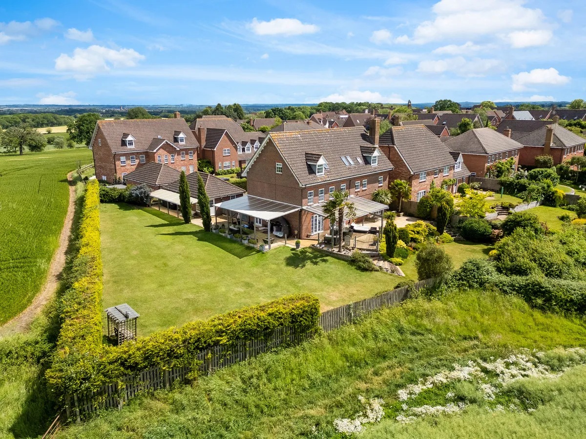 7 bed house for sale, Pebworth Drive, Hatton, CV35
