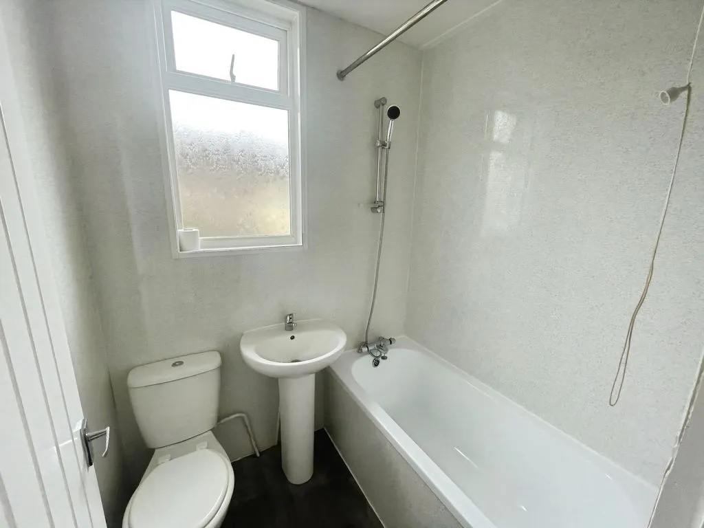 Blyth NE24 1HX, NE24, photo 6